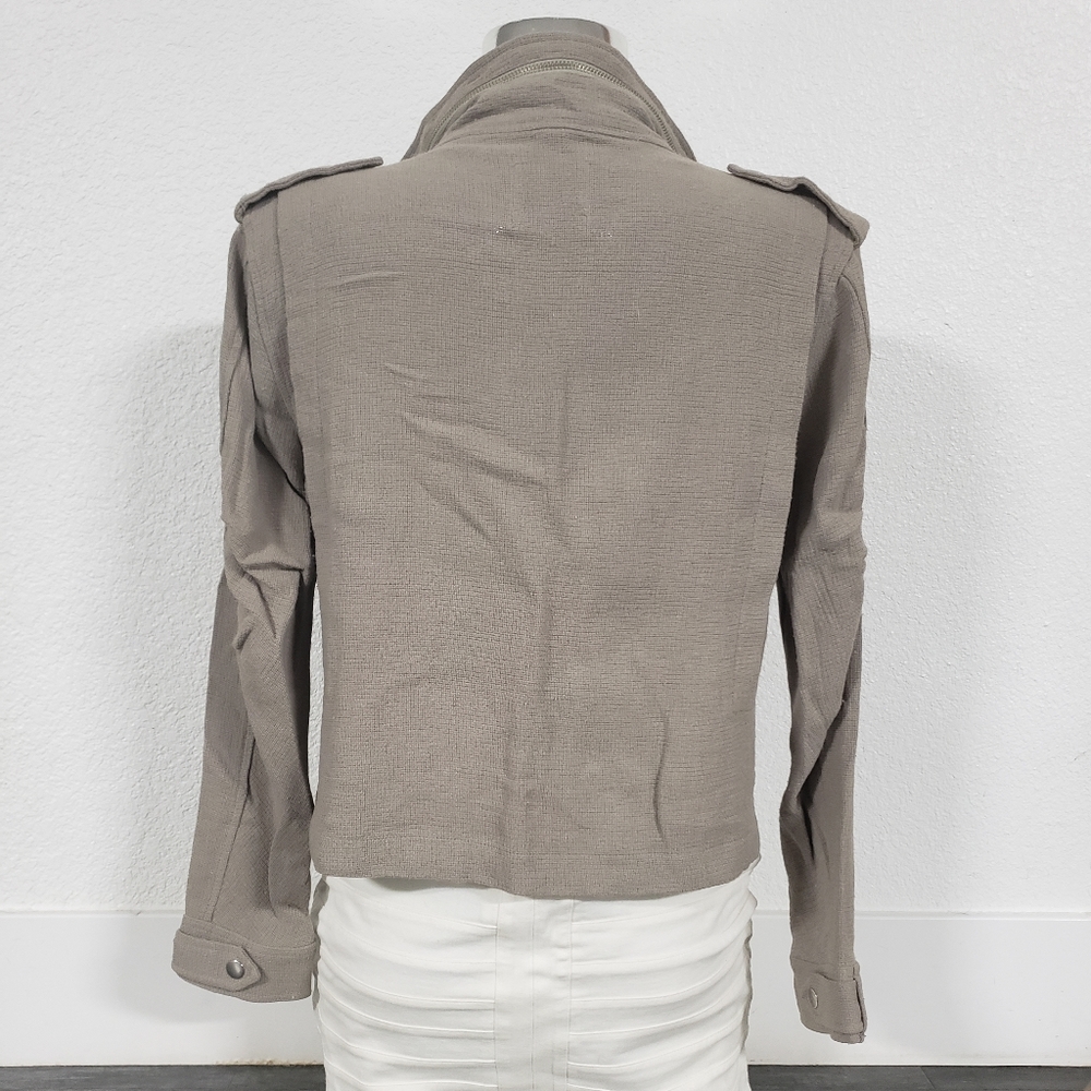 Nude Cropped Urban Outfitters Zip Up - Picture 2 of 5
